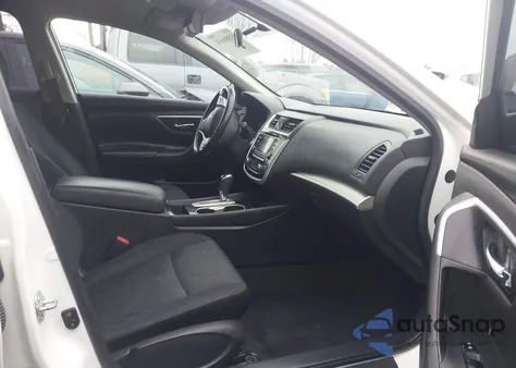 2018 Nissan Altima 2.5 Sv z USA, uszkodzony, nr VIN 1N4AL3AP4JC262618